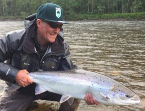 Mortan with his beautiful salmon from Beat G1.